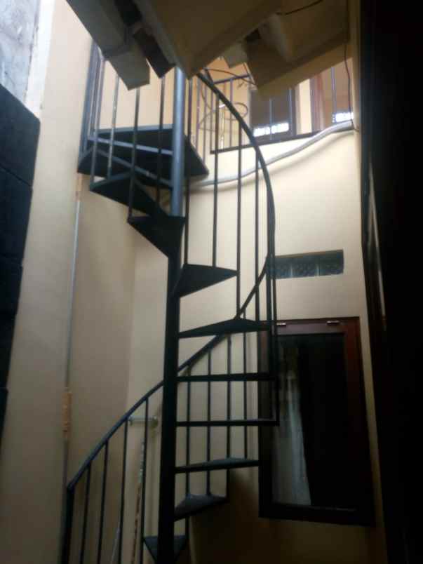 dijual rumah di citragran cibubur