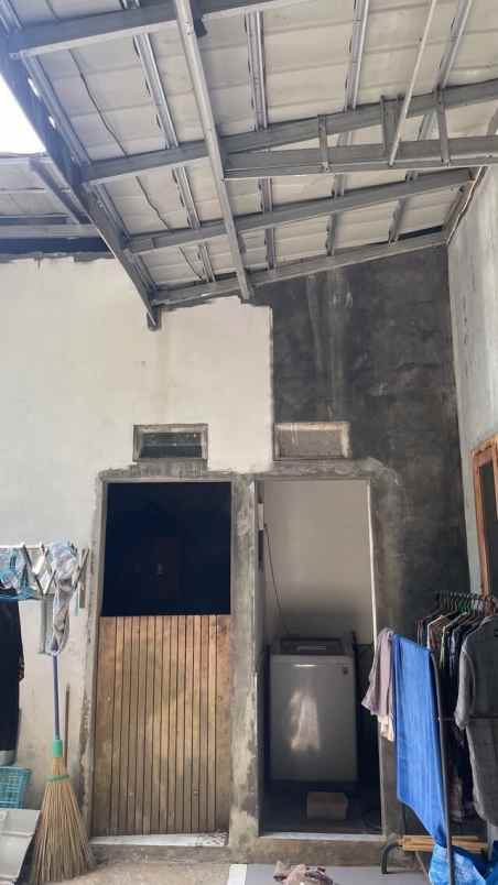 dijual rumah di jl nongko sawit mijen semarang