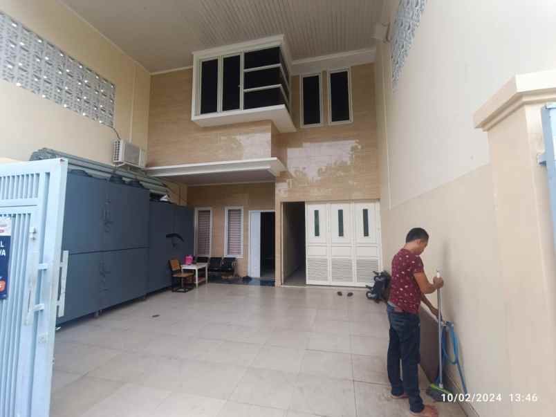 dijual rumah di joglo kembangan jakarta barat
