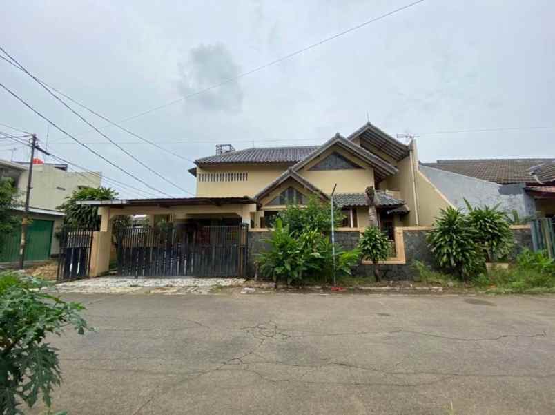 dijual rumah di kota bekasi timur