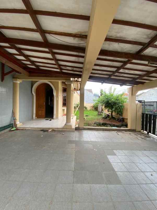 dijual rumah di kota bekasi timur