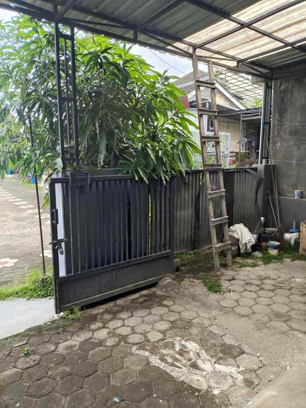 dijual rumah di pudakpayung villa dawung asri