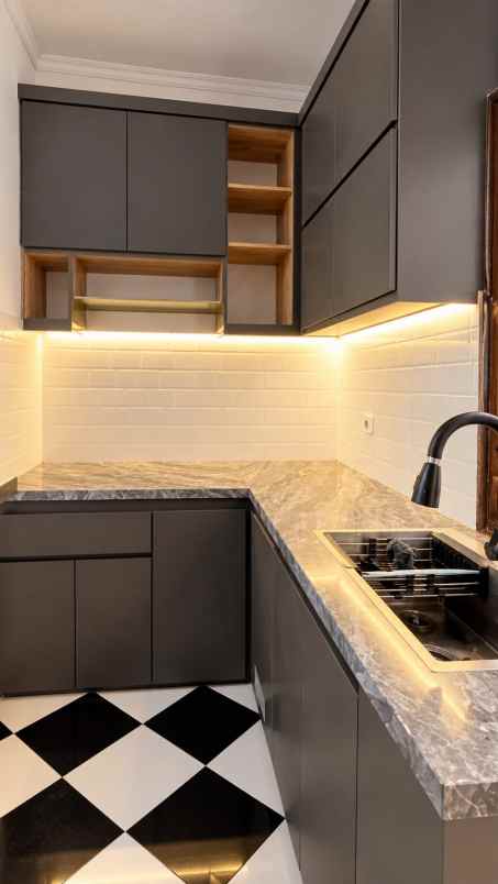 dijual rumah di sanggulan kediri tabanan bali