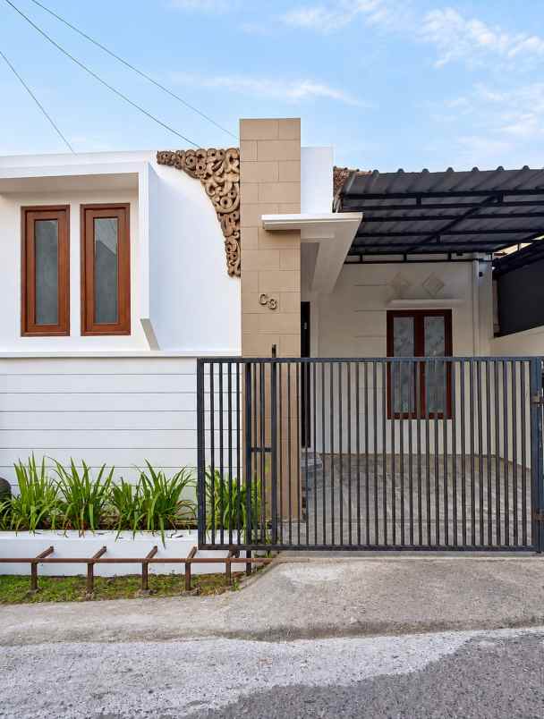 dijual rumah di sanggulan kediri tabanan bali