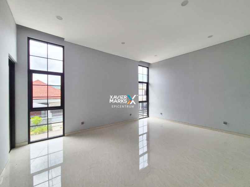 dijual rumah di sutorejo timur bagus siap huni