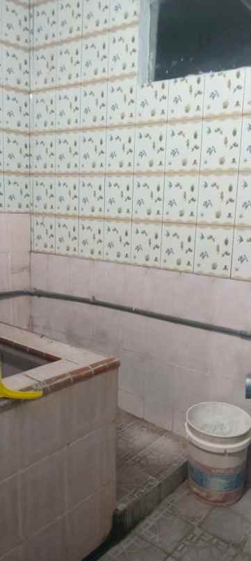 dijual rumah di tegalsari semarang