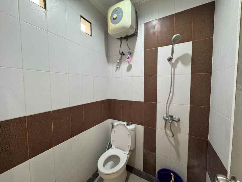 dijual rumah dian sukolilo regency