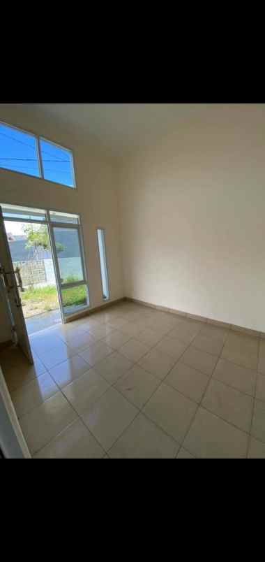 dijual rumah diover kredit rumah di