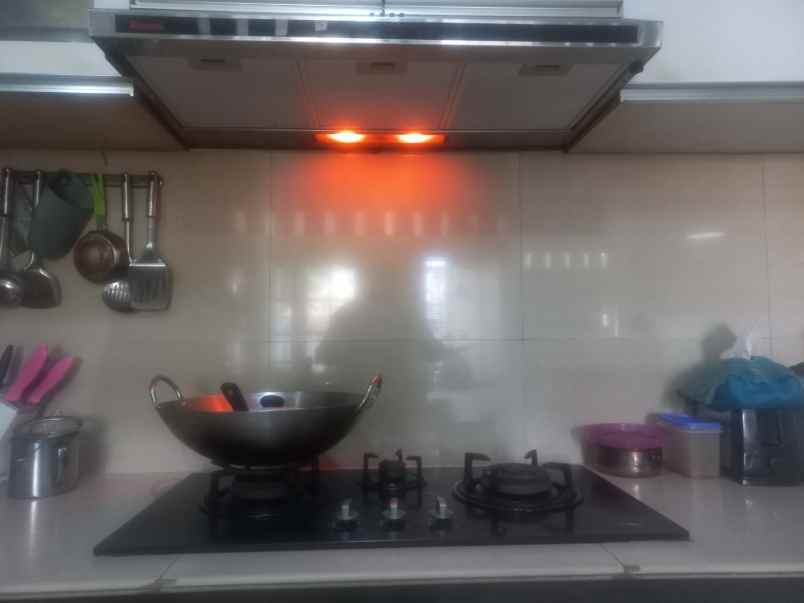 dijual rumah duren sawit