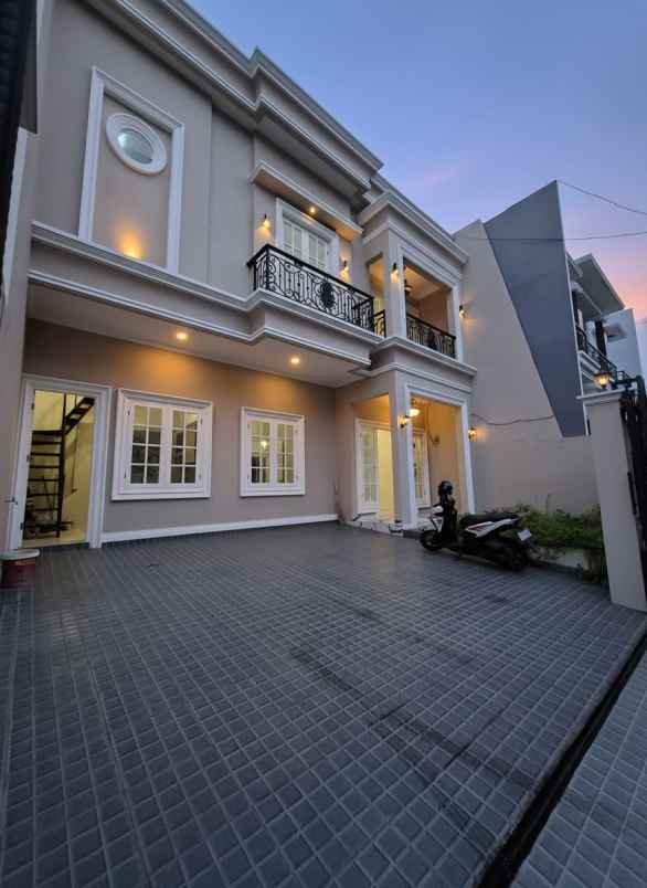 dijual rumah duren sawit jaktim