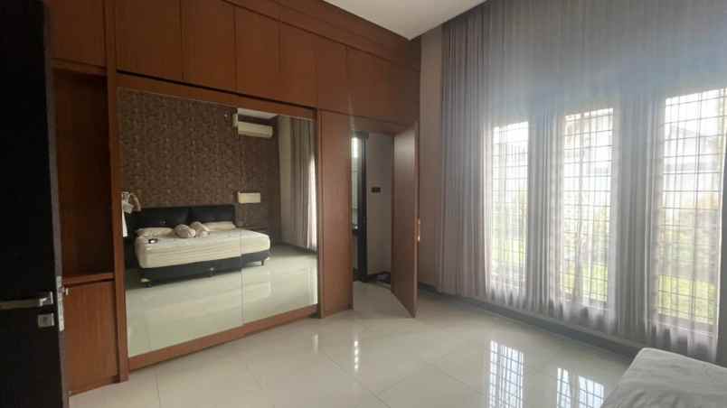 dijual rumah gg arjuna parakan