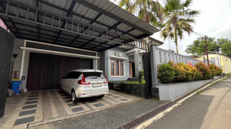 dijual rumah gg arjuna parakan