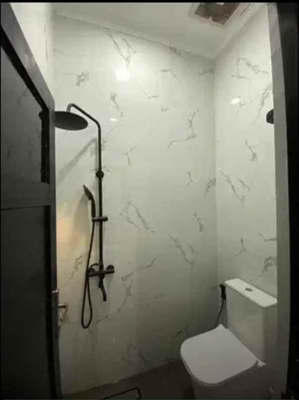 dijual rumah graha bojongsari cikoneng