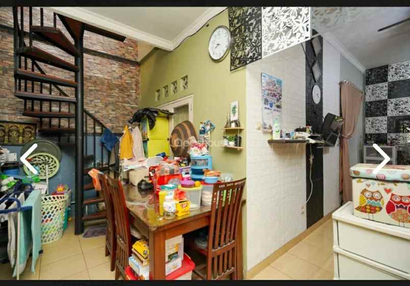 dijual rumah graha kalimas