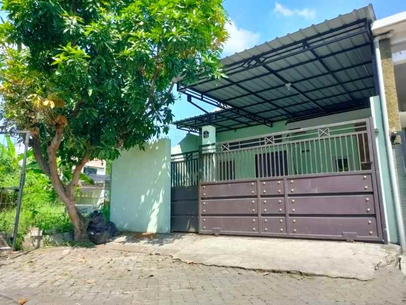 dijual rumah graha kebraon