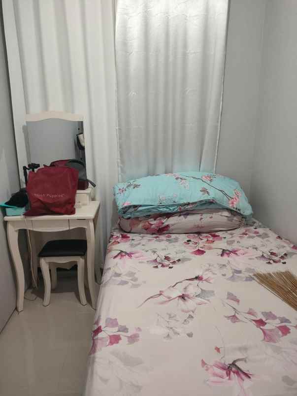 dijual rumah grand pakuwon cluster gladstone blok jc