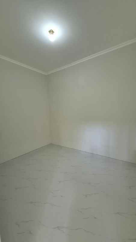 dijual rumah grand semanggi