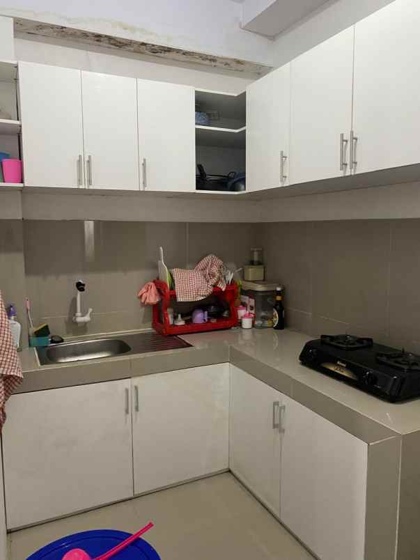 dijual rumah green ara residence