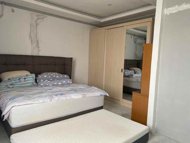 dijual rumah green ara residence