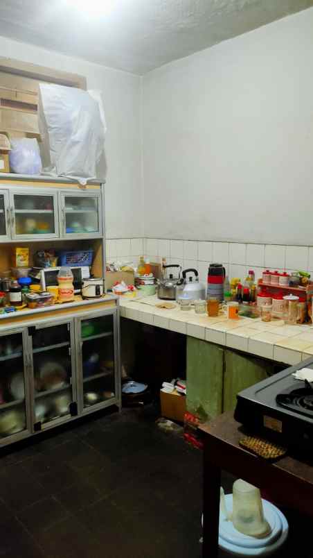 dijual rumah hook lokasi strategis di sayap jl braga