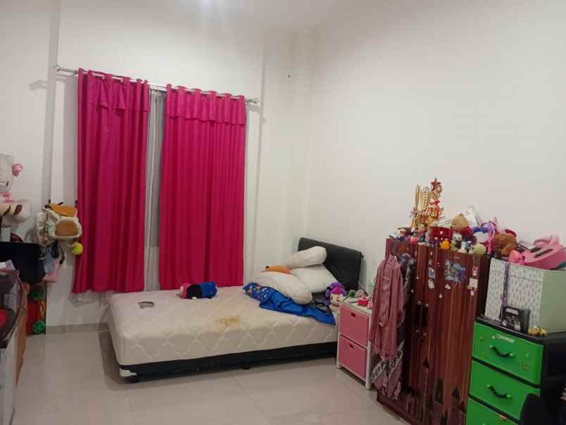 dijual rumah imperial gading sukapura