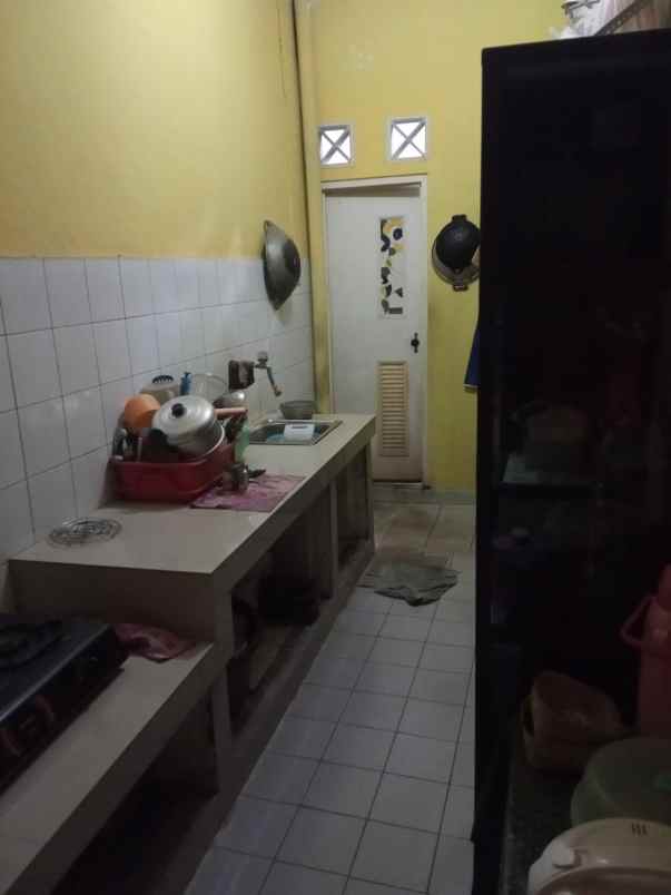 dijual rumah jaka kencana