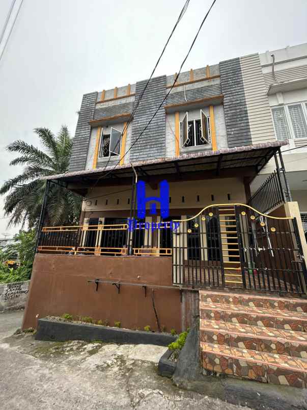dijual rumah jalan brigjend katamso gg