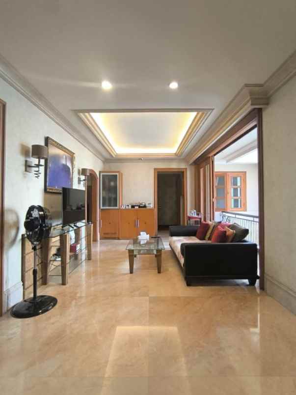 dijual rumah jalan cemapak putih timur