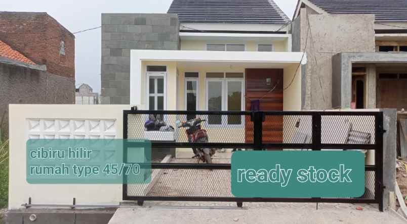 dijual rumah jalan cibiru hilir