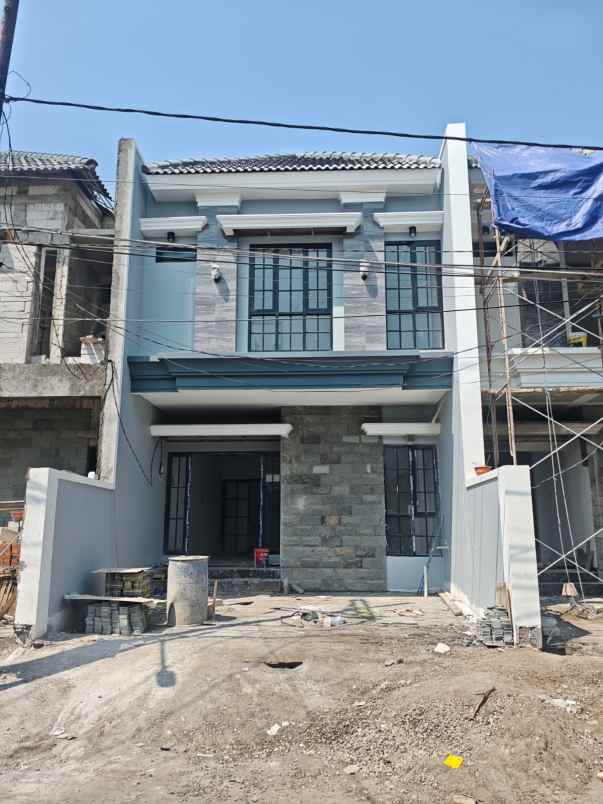 dijual rumah jalan darmo baru barat