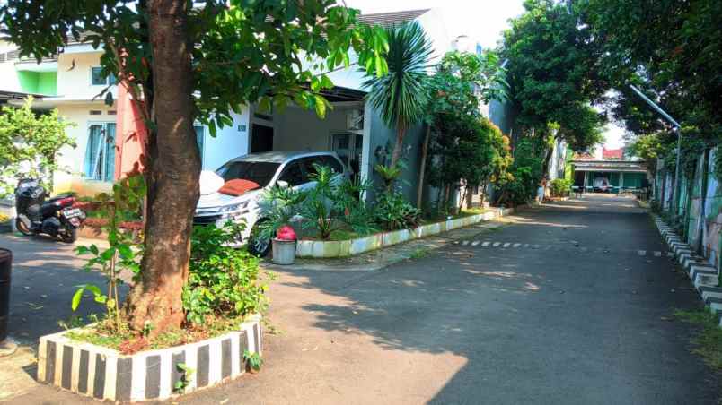 dijual rumah jalan h jaiman kel