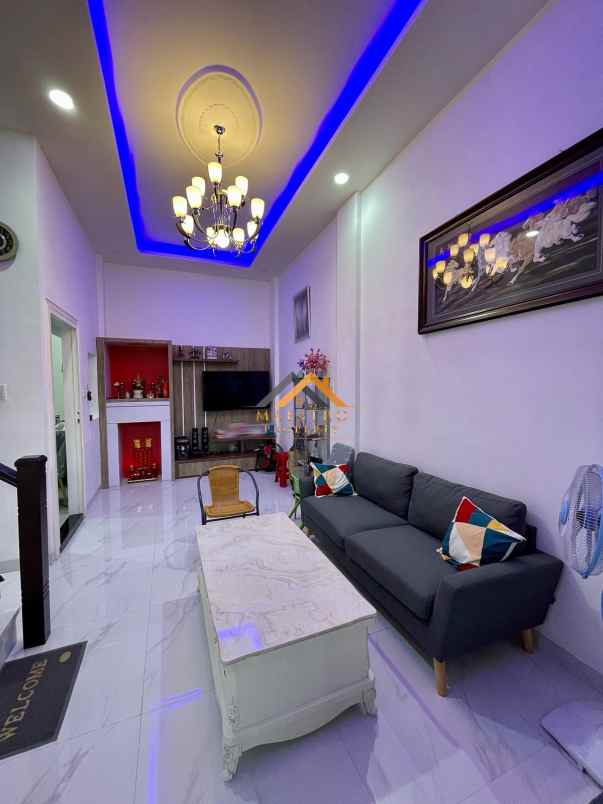 dijual rumah jalan kerambik daerah