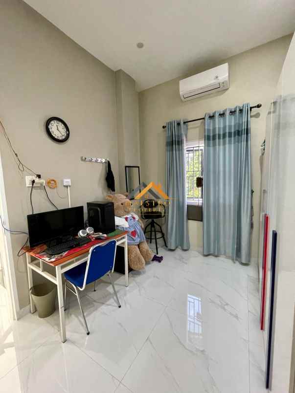 dijual rumah jalan kerambik daerah