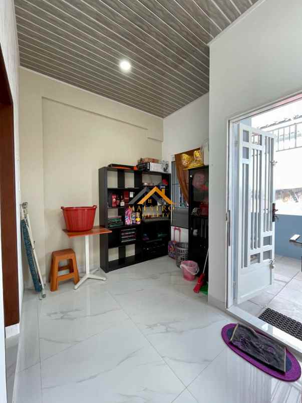 dijual rumah jalan kerambik daerah