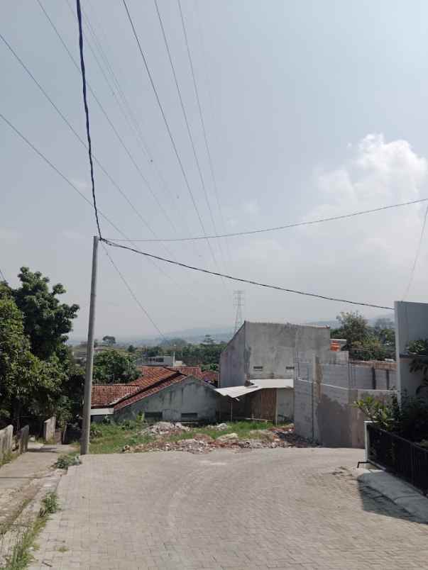 dijual rumah jalan palasari desa