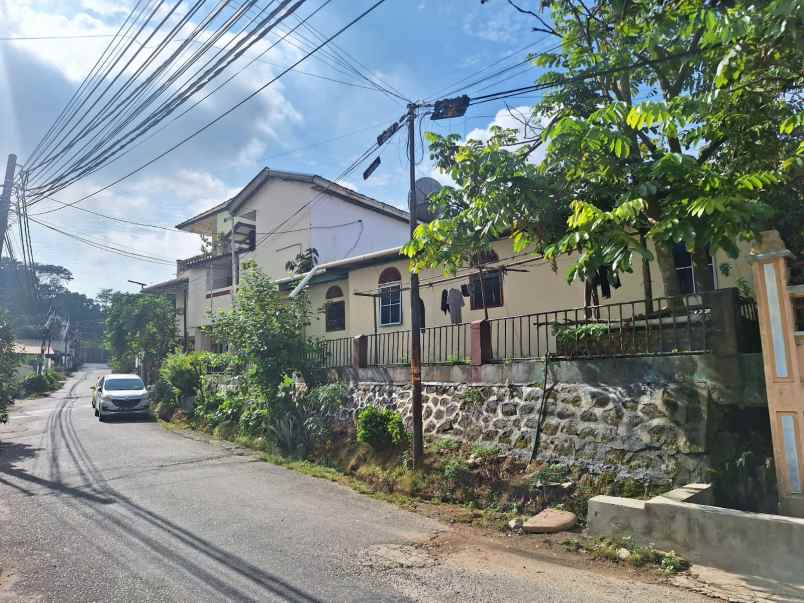 dijual rumah jalan pelita ii no 1