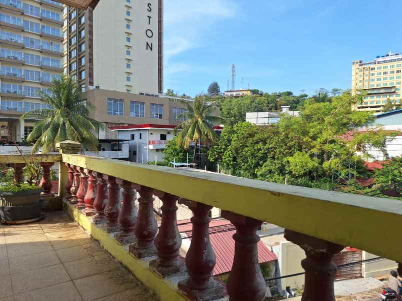 dijual rumah jalan pelita ii no 1