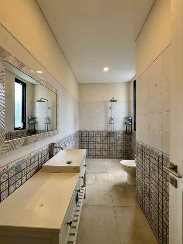 dijual rumah jalan raya cipete jakarta