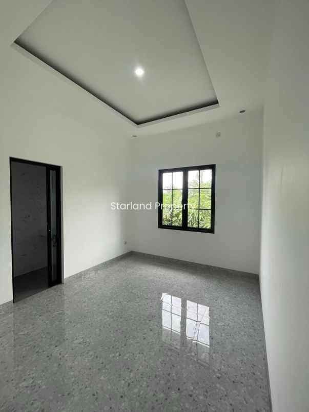 dijual rumah jalan raya permata bintaro