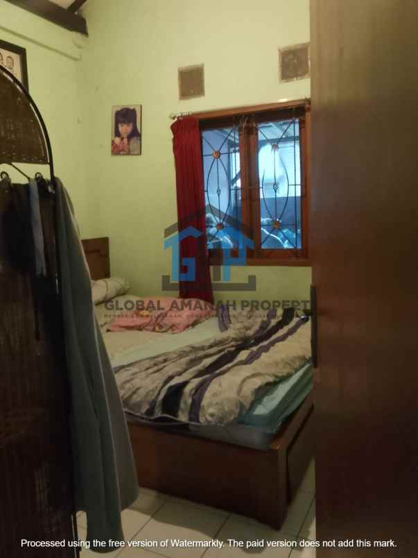 dijual rumah jalan sarijadi