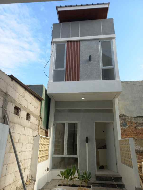 dijual rumah jalan warakas 4 gang 3