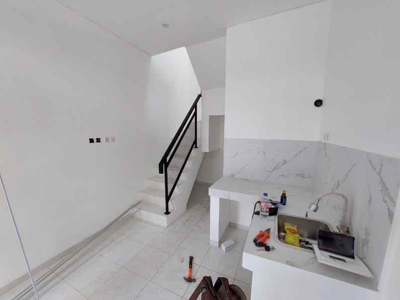 dijual rumah jalan warakas 4 gang 3