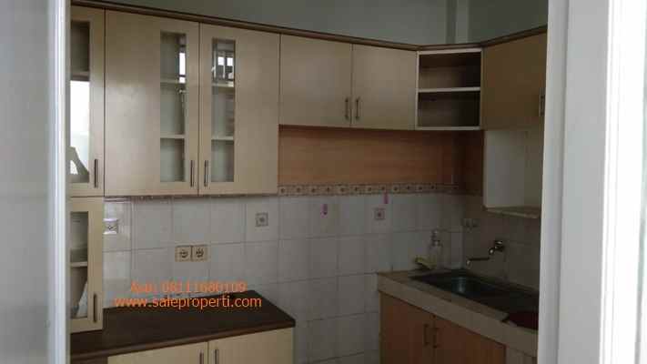dijual rumah jalan wortel griya loka bsd