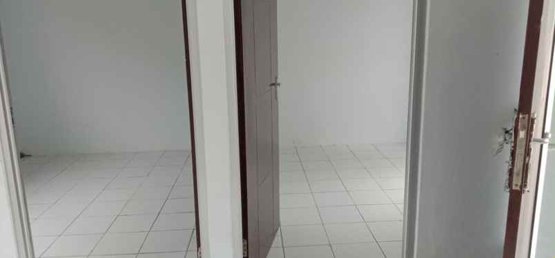 dijual rumah jambe tangerang