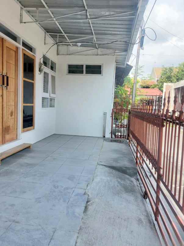 dijual rumah jambu pondok tjandra indah