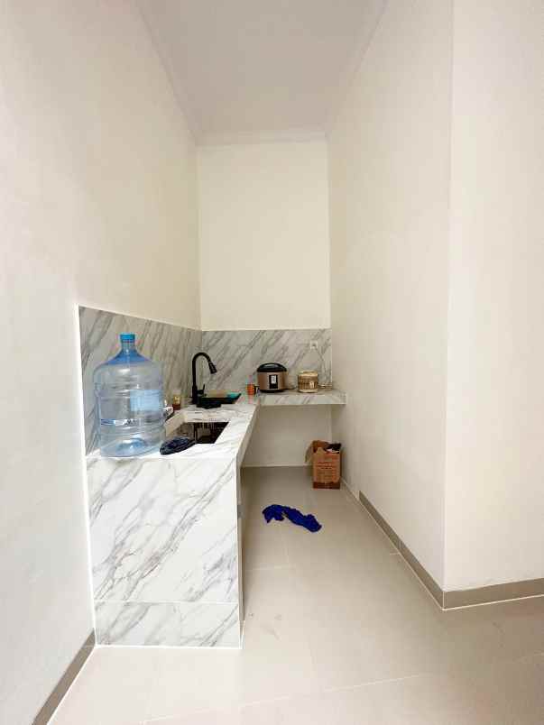 dijual rumah jatimakmur