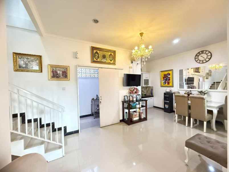 dijual rumah jatimurni pondok melati