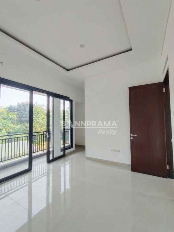 dijual rumah jl alternatif sentul