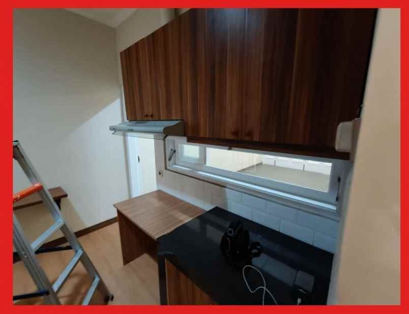 dijual rumah jl cilandak