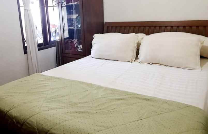 dijual rumah jl haji amsar cipulir kec